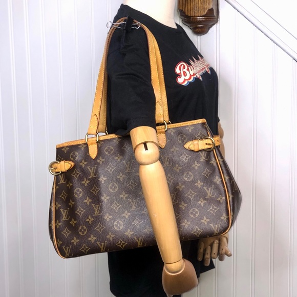 LOUIS VUITTON Batignolles LV Monogram Tote Bag COMES WITH: COA, LV DUST BAG AUTH - Picture 17 of 17